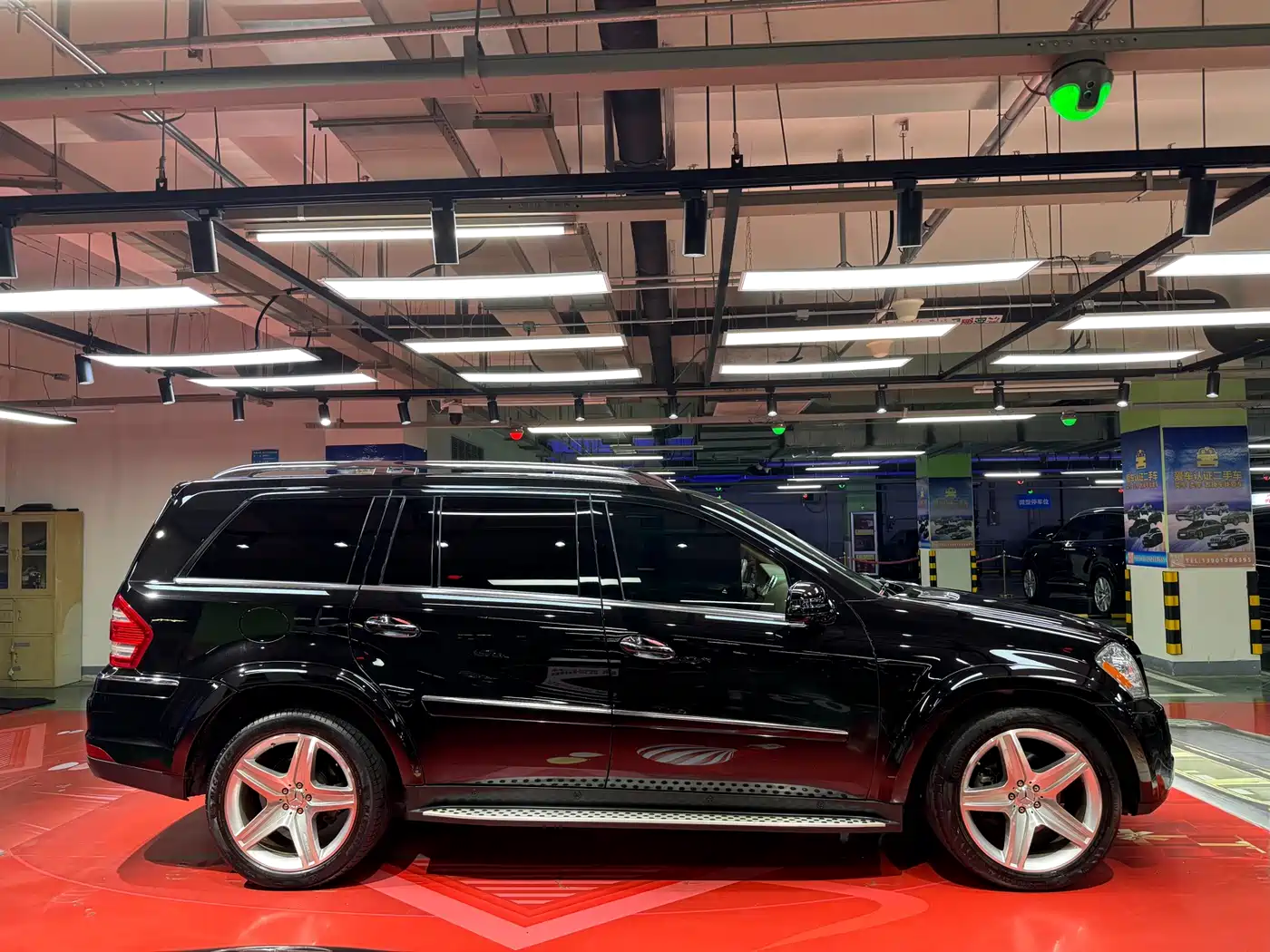 Mercedes-Benz GL-Class фото 5