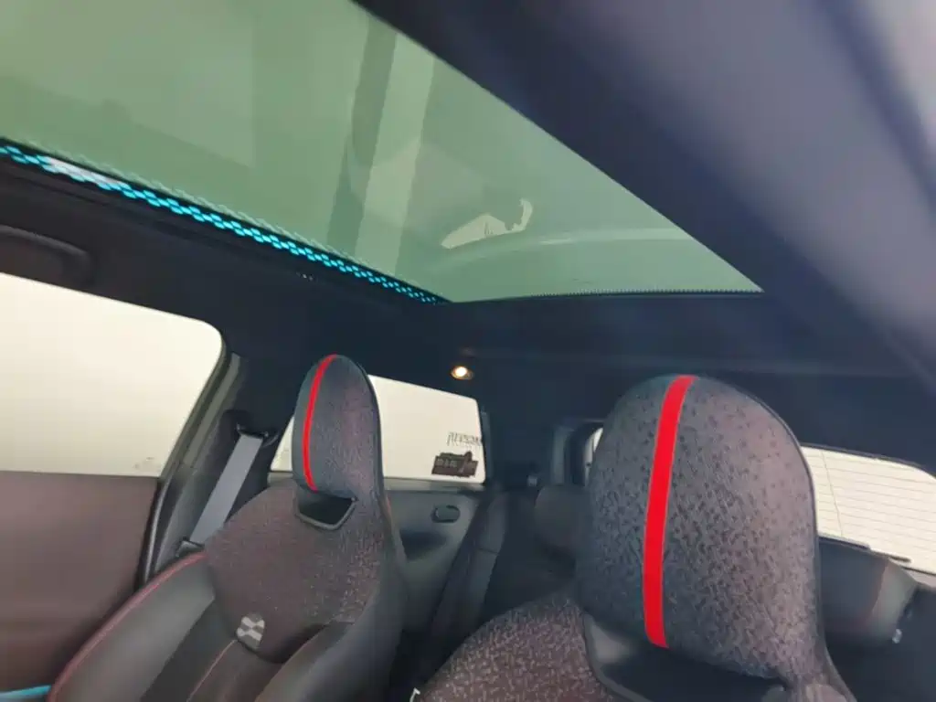 MINI Electric MINI JCW 2026 2025 Facelift JOHN COOPER WORKS