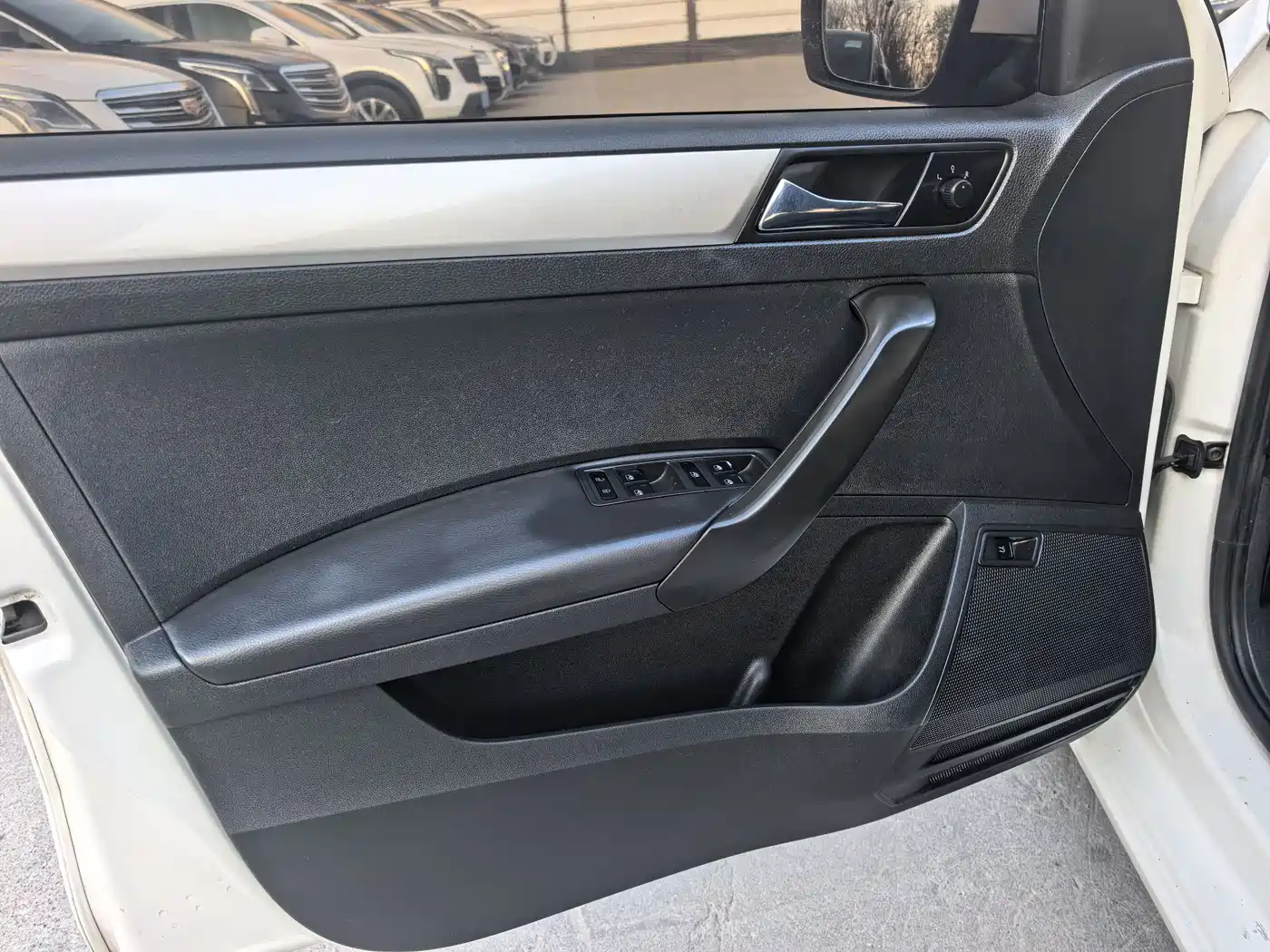 Škoda Rapid 2019 1.5L Automatic Comfort Version China VI фото 3