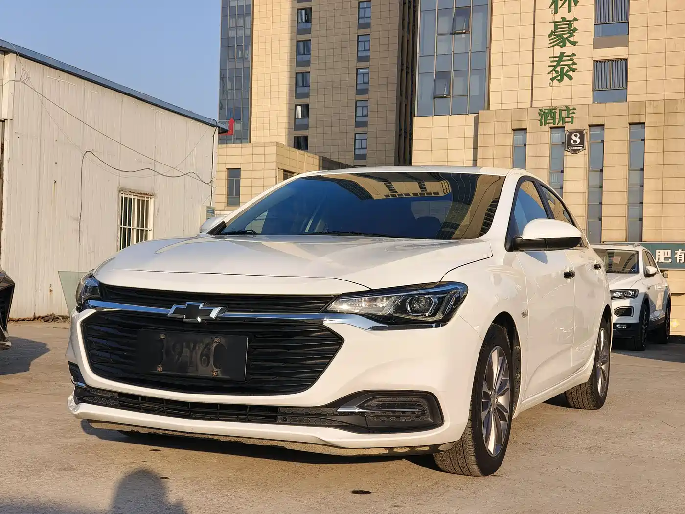 CHEVROLET CRUZE