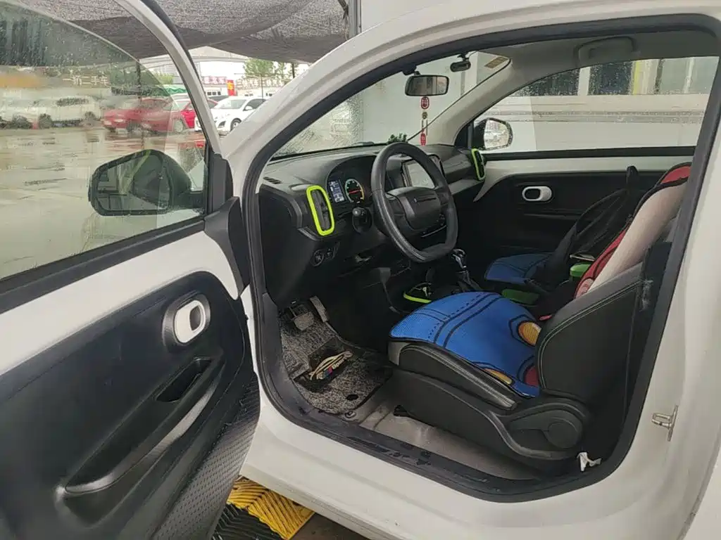 Roewe Clever 2021 2021 302km All-round Edition