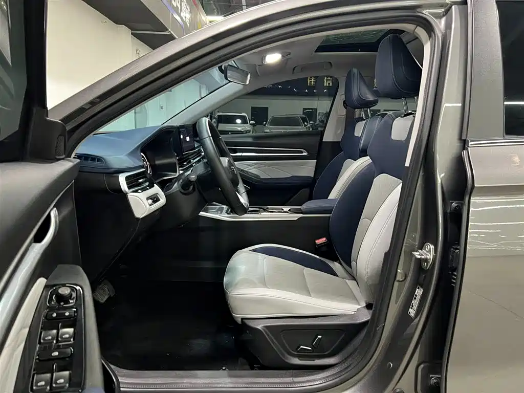 GEELY AUTOMOBILE EMGRAND