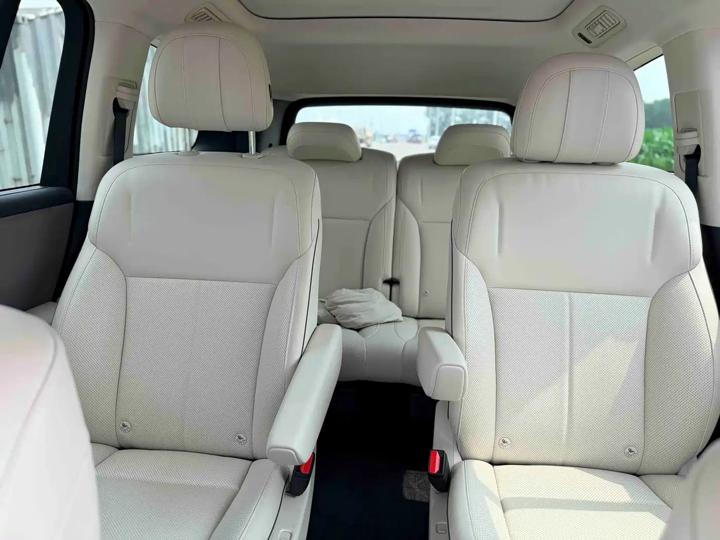 Li Auto Li i8 2025 2025 Standard Edition