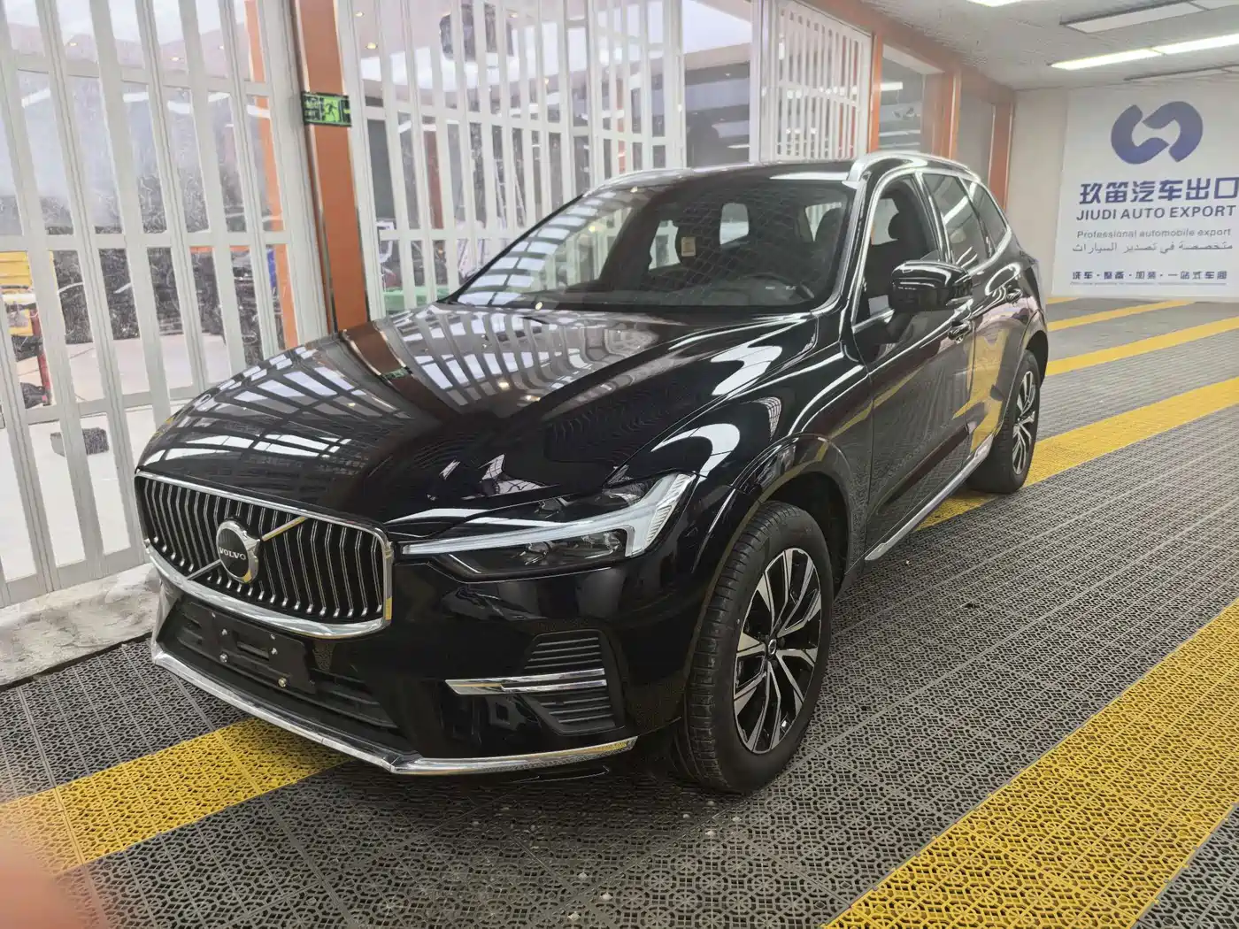 Volvo XC60 2025 2025 B5 AWD Smart Elite Luxury Edition