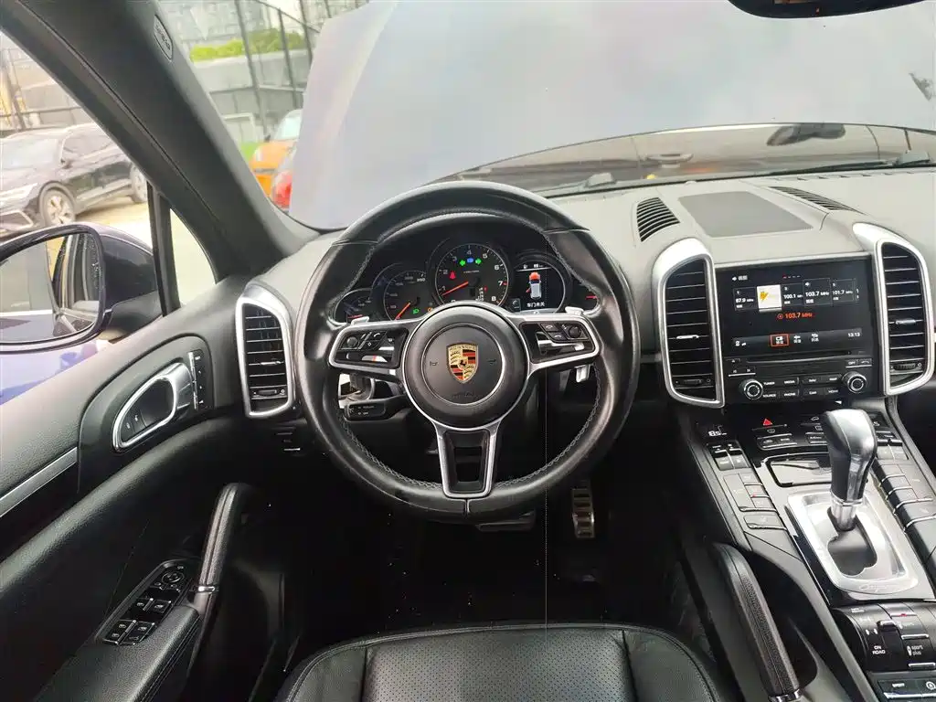 Porsche Cayenne 2016 Cayenne 3.0T фото 11