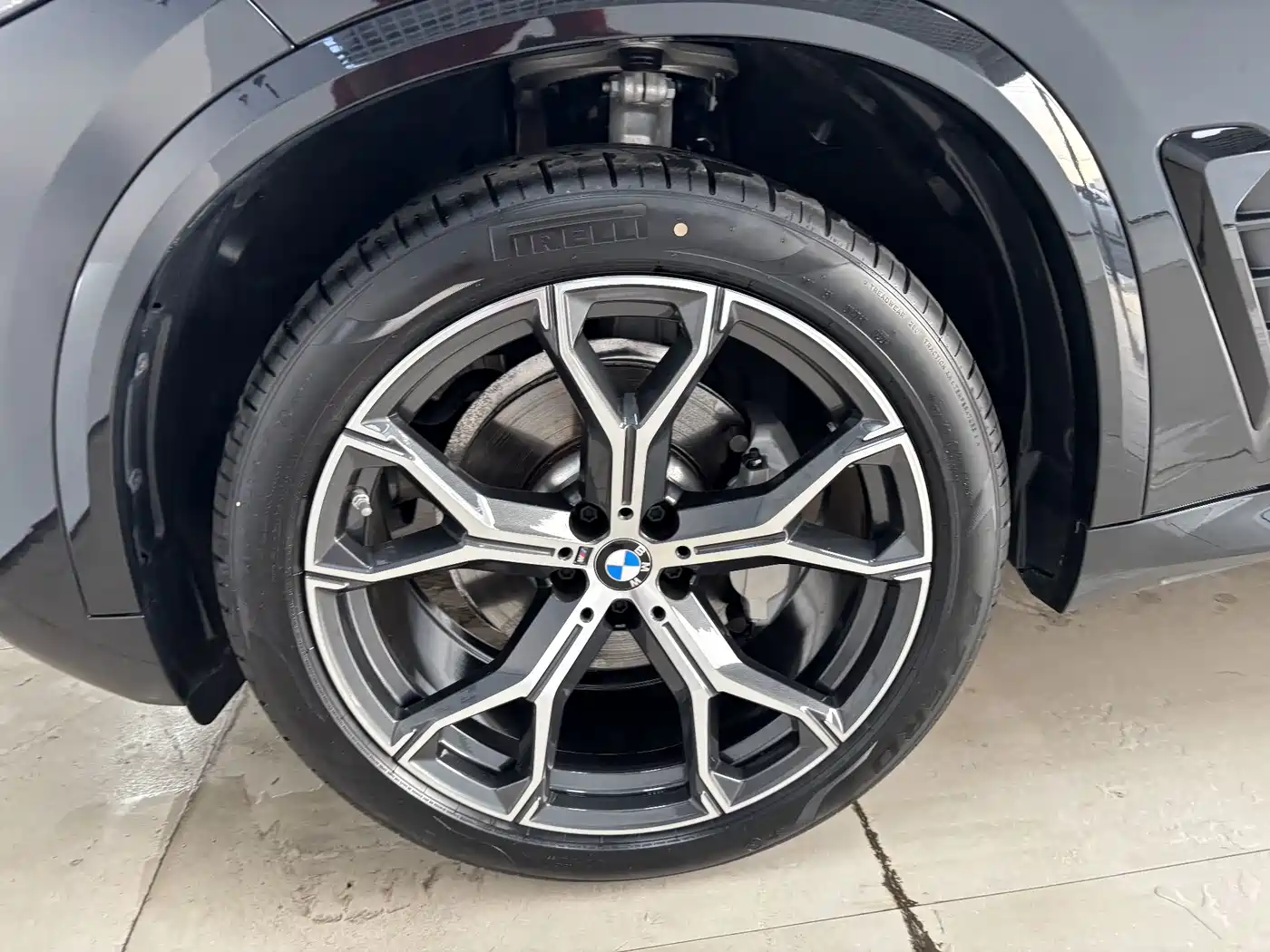 BMW X5 2026 2026 xDrive 30Li Luxury M Sport Night Edition Package