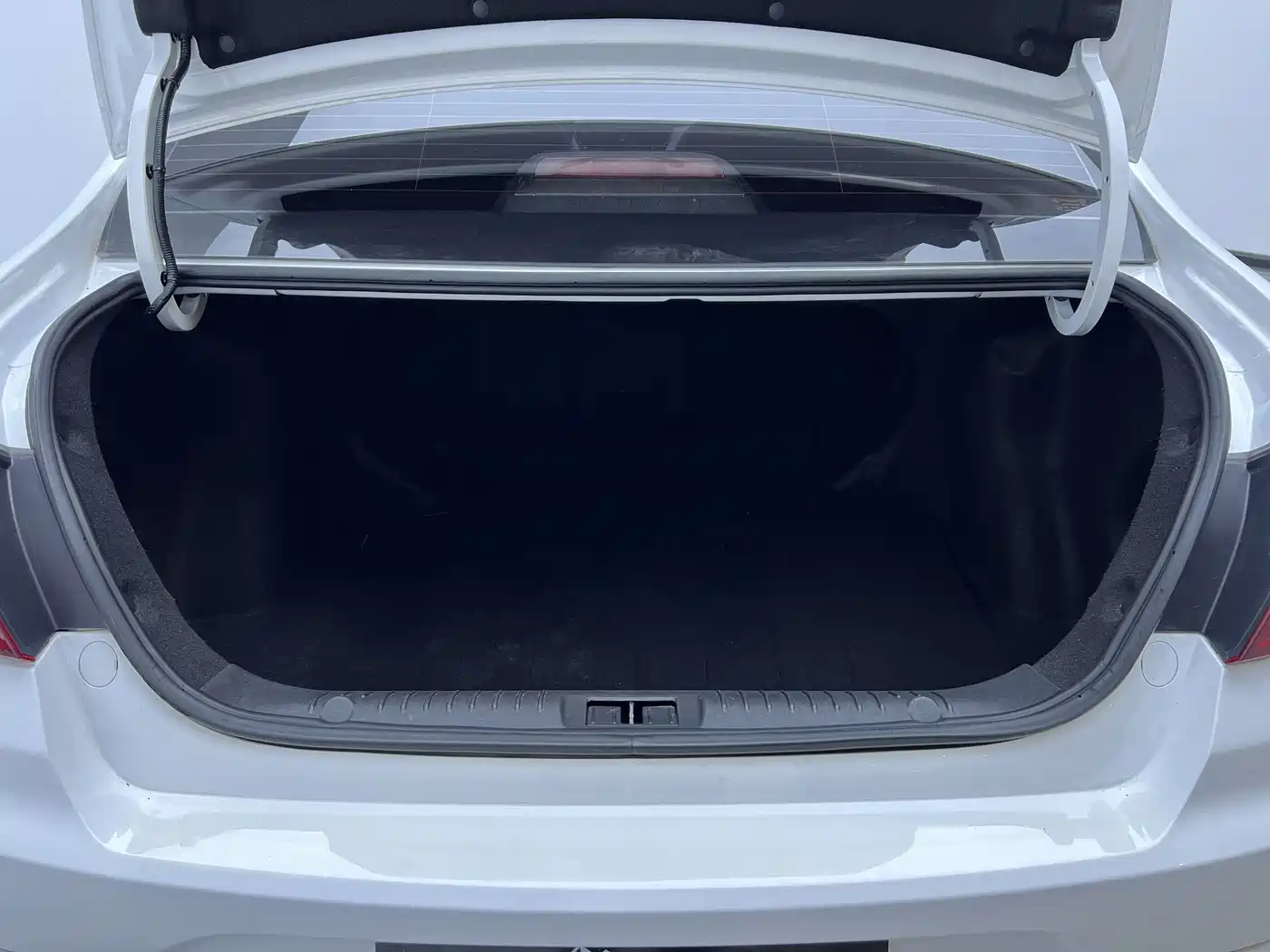 GEELY AUTOMOBILE VISION