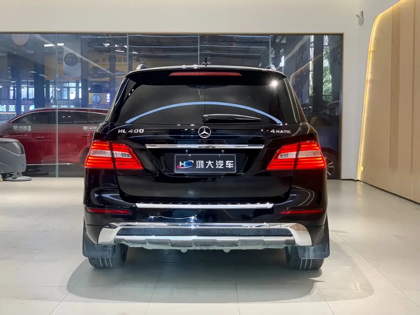 Mercedes-Benz M-Class 2014 ML 400 4MATIC Luxury фото 4