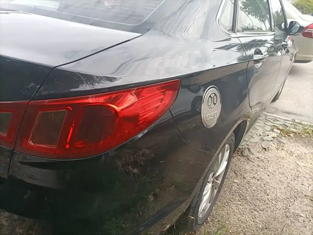 BAIC Senova D50 2015 2014 1.5L Manual Comfort