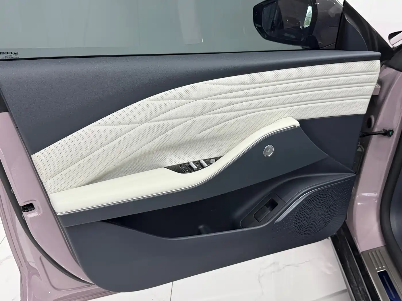 Geely Galaxy Galaxy E8 2024 2024 665km RWD Starship Voyager Edition