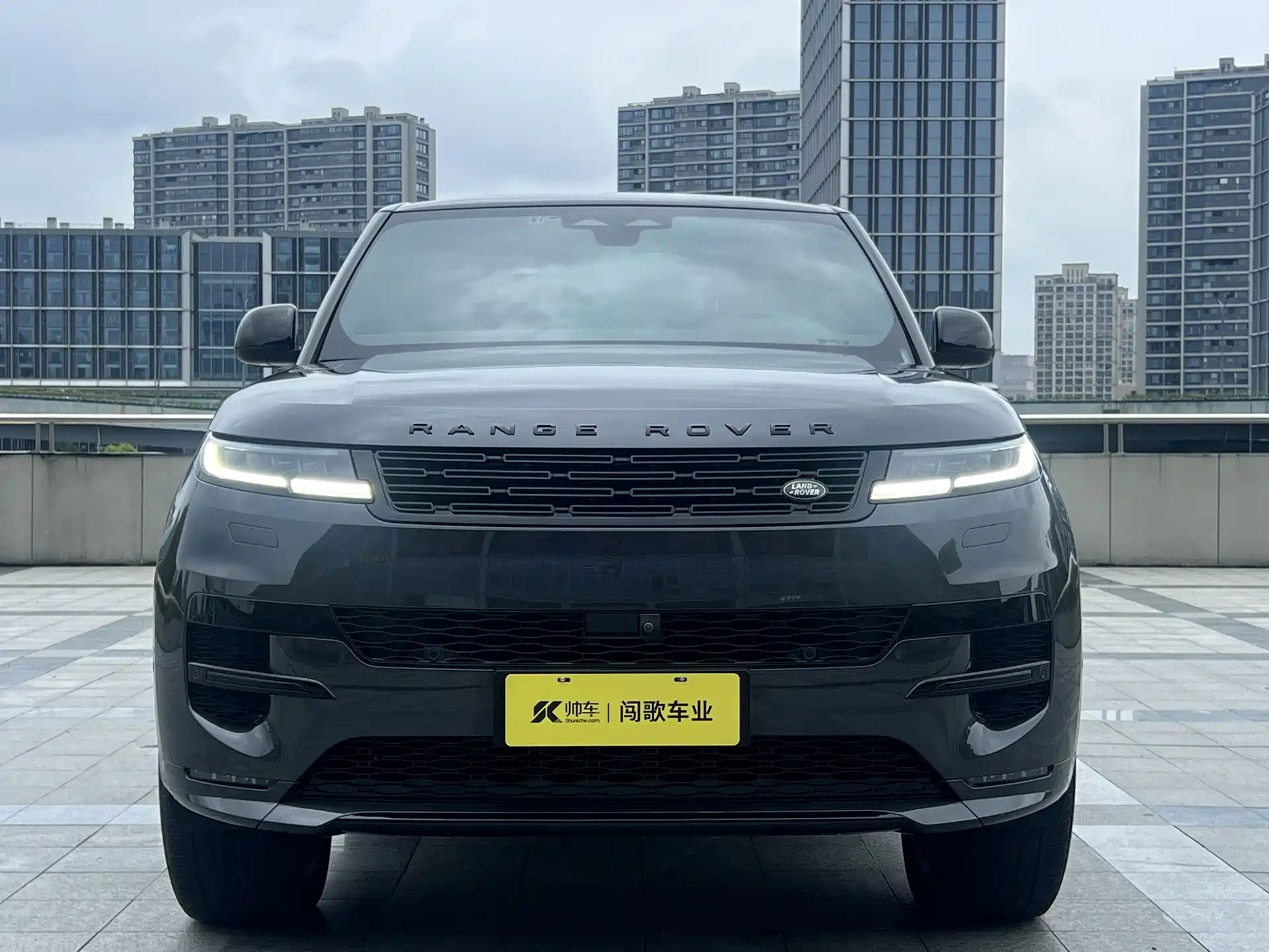 Фото 2 - Land Rover Range Rover Sport