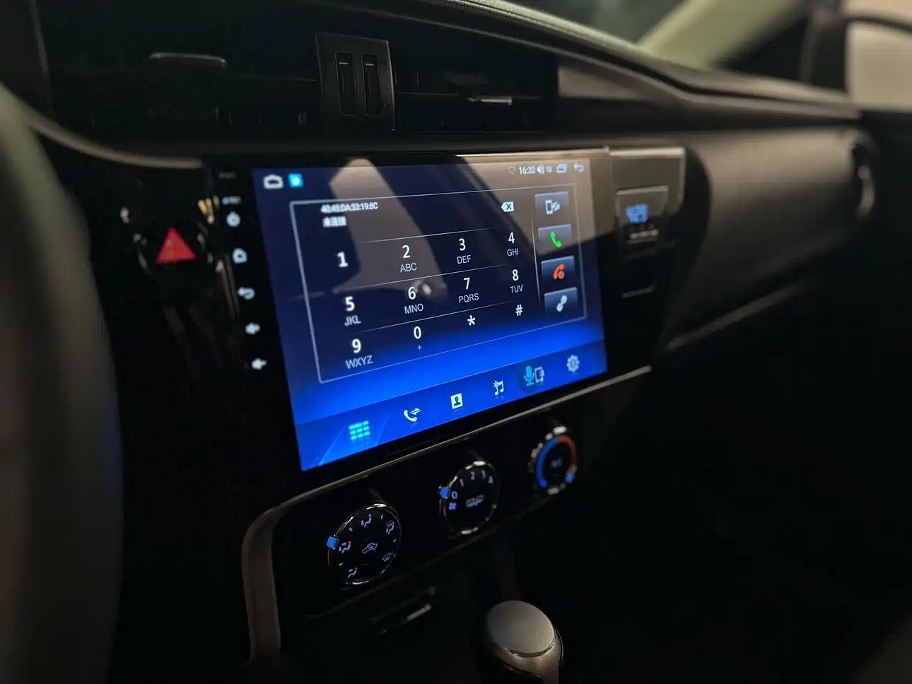 Toyota Corolla 2017 Facelift 1.2T S-CVT GL фото 9