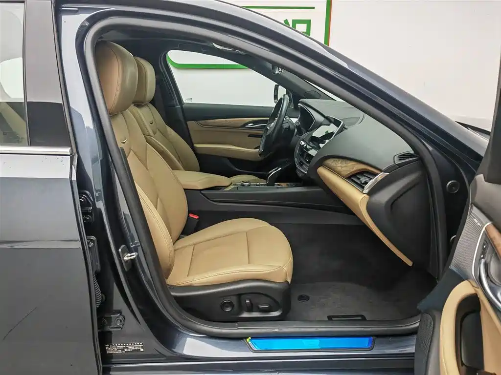 Cadillac CT5 2021 28T Premium Edition фото 23