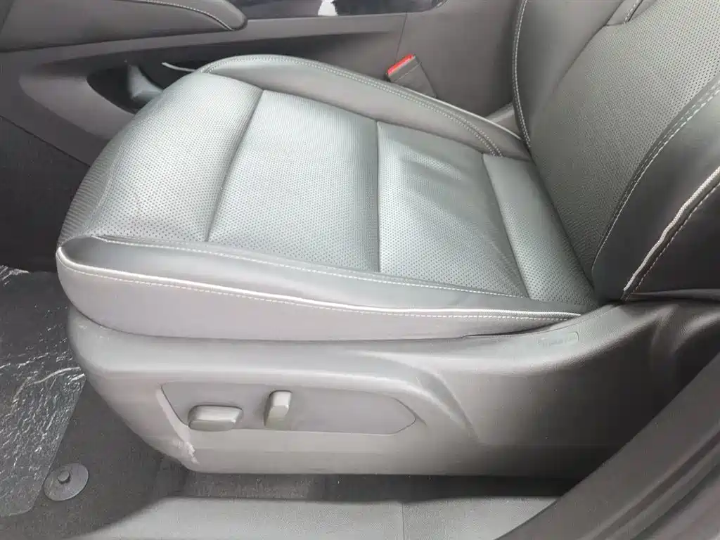 Buick Envision Plus 2022 Enclave Plus 652T 5-Seater Luxury фото 20
