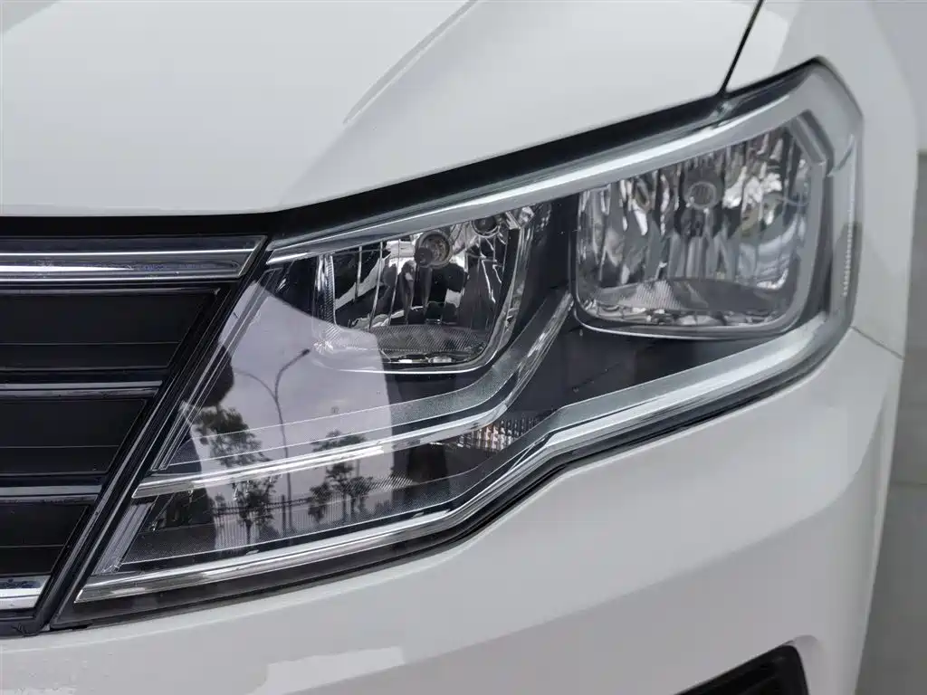 Volkswagen Jetta 2017 1.4L Manual Fashion фото 7