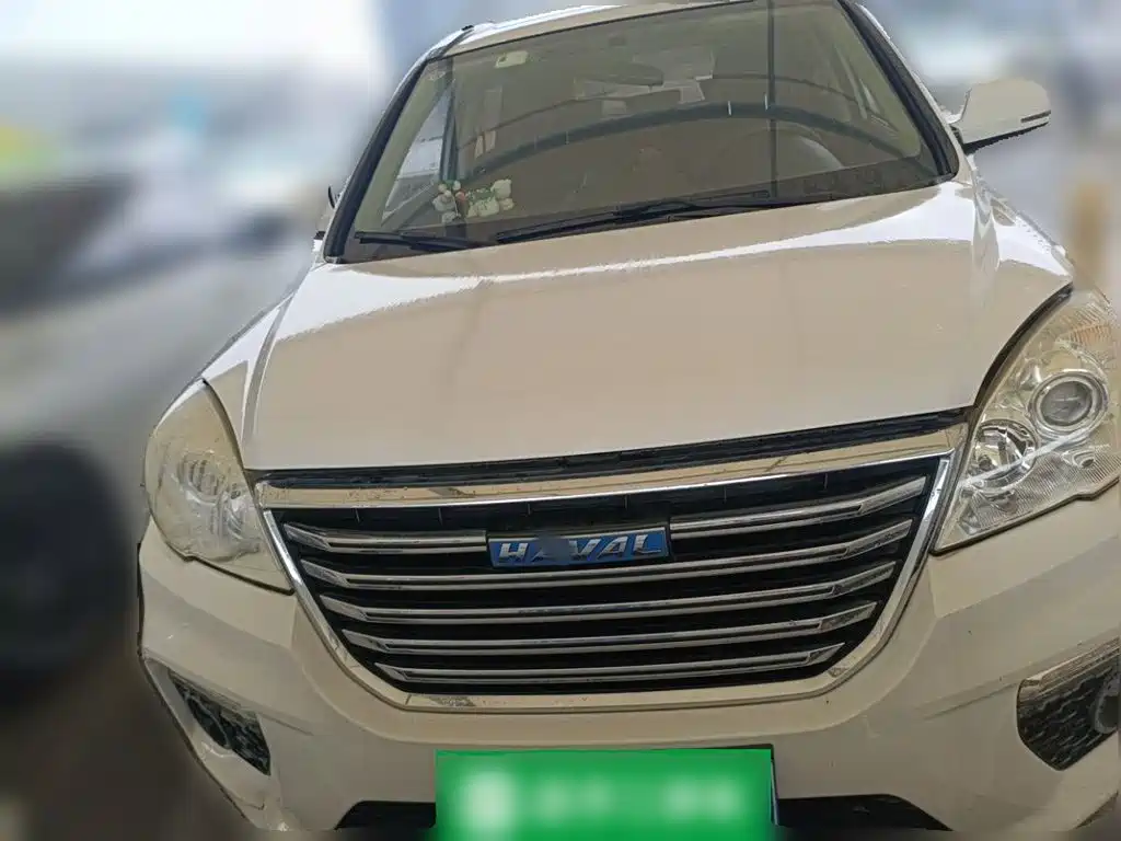 Photo 2 - Haval H6
