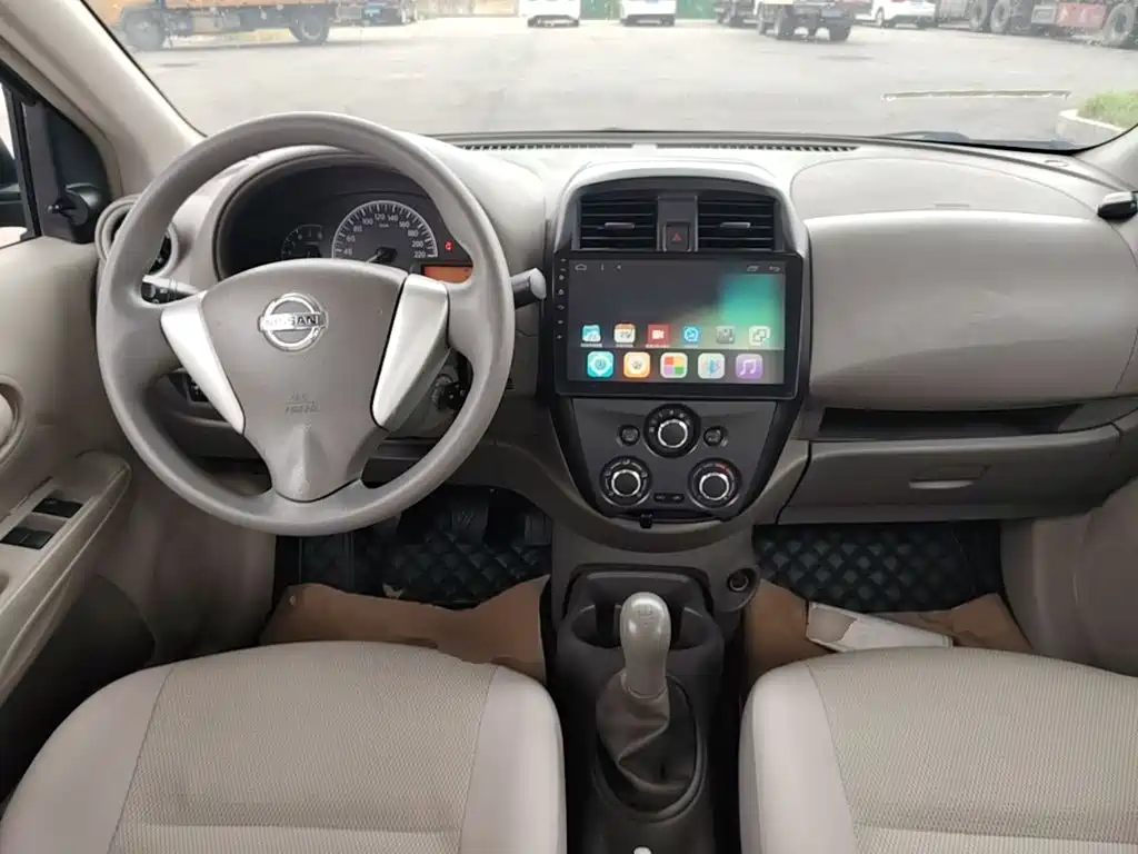 Nissan Sunny 2017 2016 1.5XE Manual Leading Edition
