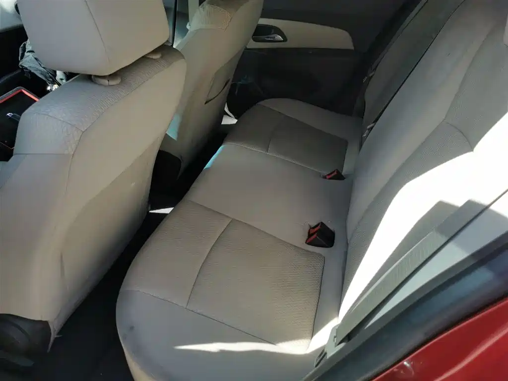 Chevrolet Cruze 2015 1.5L Classic SL MT фото 17
