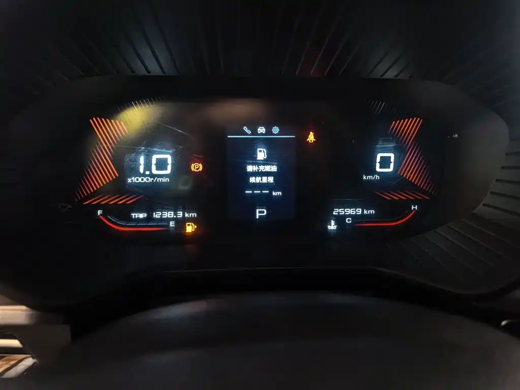 Wuling Motors Wuling Xingchen 2022 2021 1.5T CVT Stellar Edition