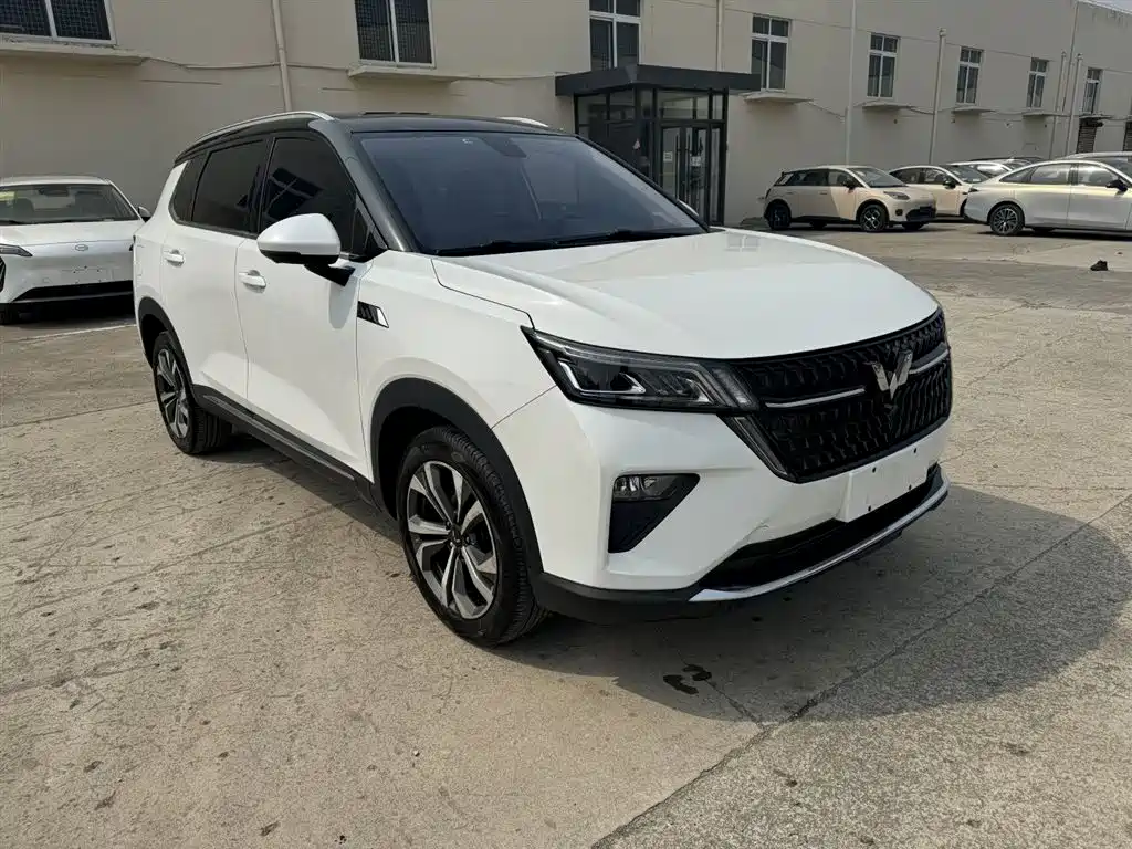 Wuling Motors Wuling Xingchen 2022 2021 1.5T CVT Stellar Edition