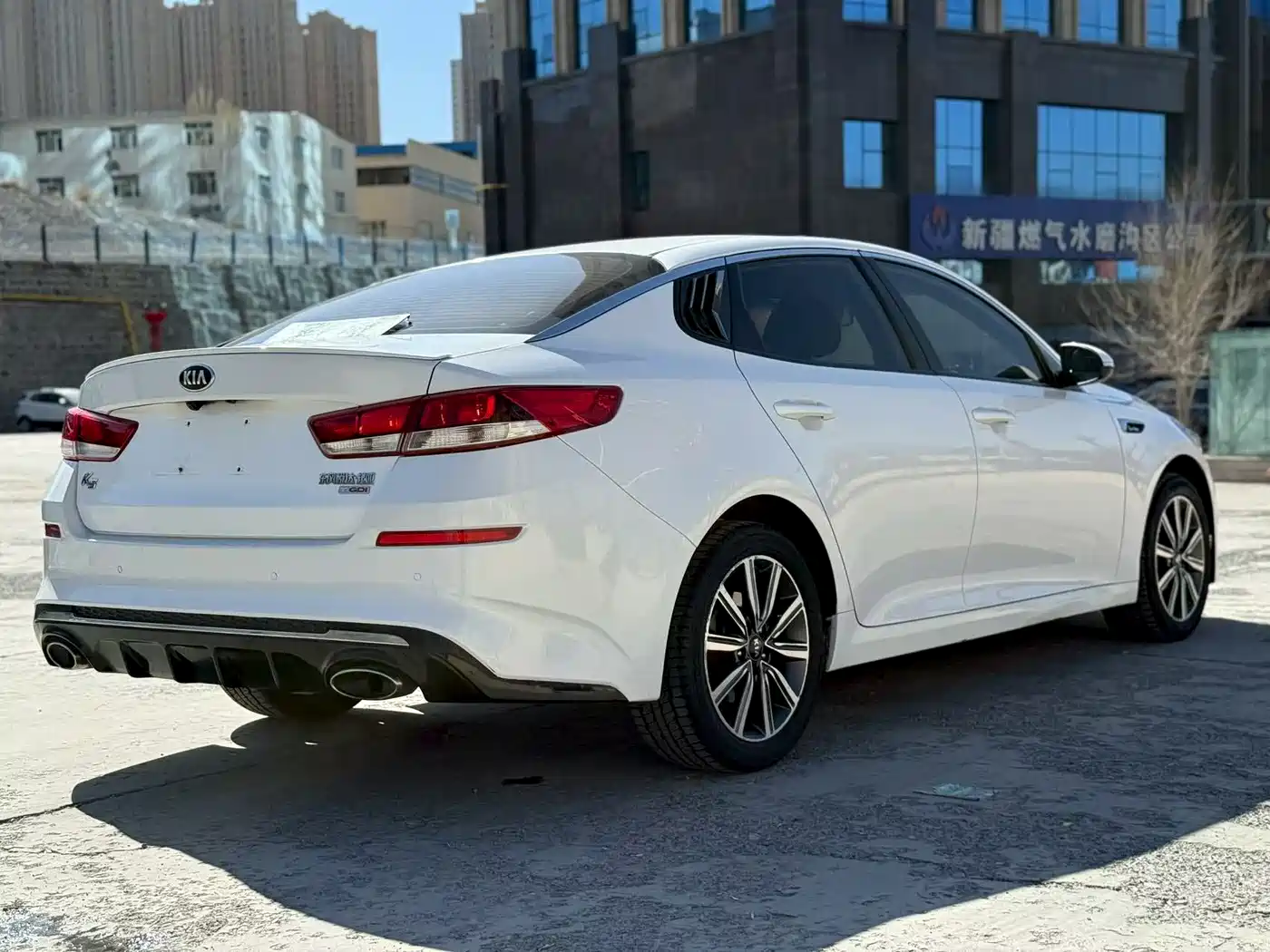 Kia K5 2012 2.0L Automatic DLX фото 9