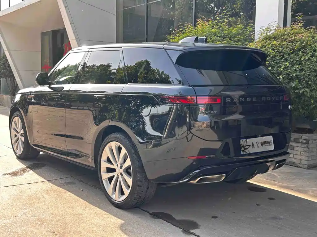 Фото 3 - Land Rover Range Rover Sport
