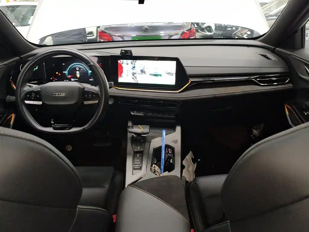Changan Oshan X5 PLUS 2024 2023 Model Facelift 1.5T DCT Excellence