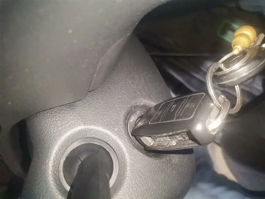 Volkswagen Polo 2016 1.4L Automatic Trend фото 9