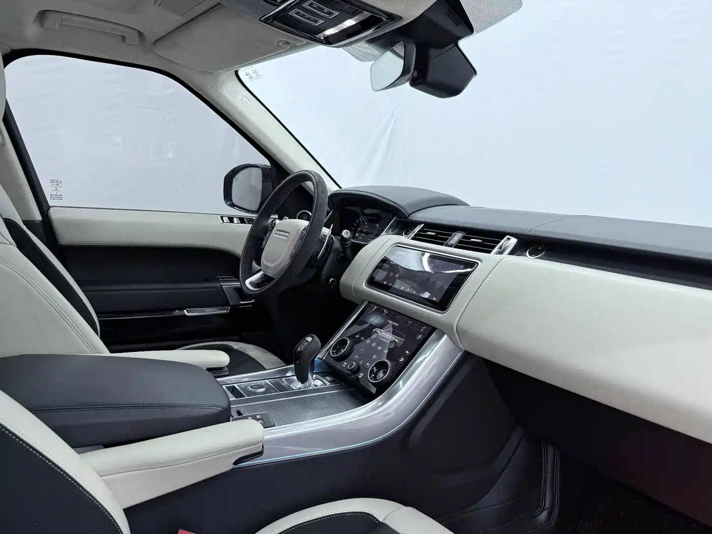 Фото 8 - Land Rover Range Rover Sport