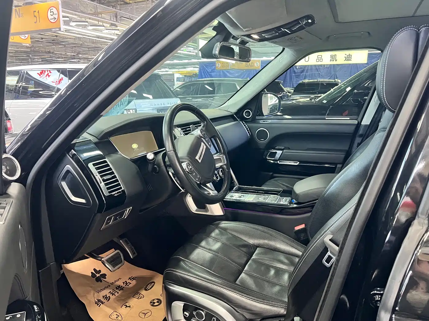 Land Rover Range Rover 2017 3.0 SC V6 Vogue фото 4
