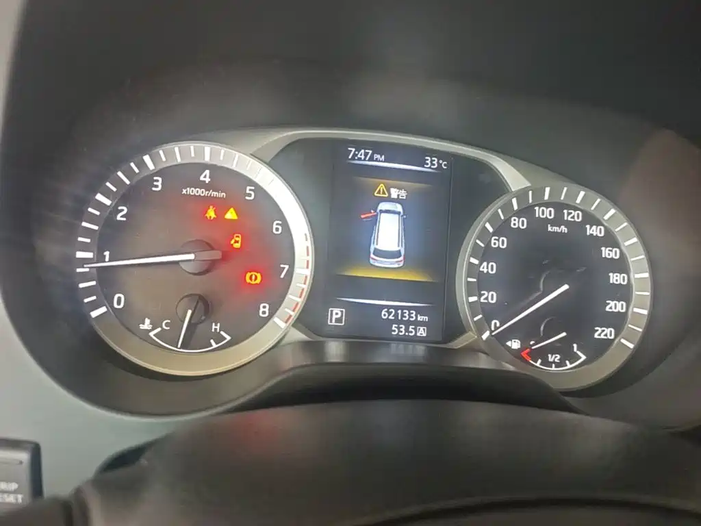 Nissan Terra 2019 2018 2.5L Automatic 2WD Luxury Edition