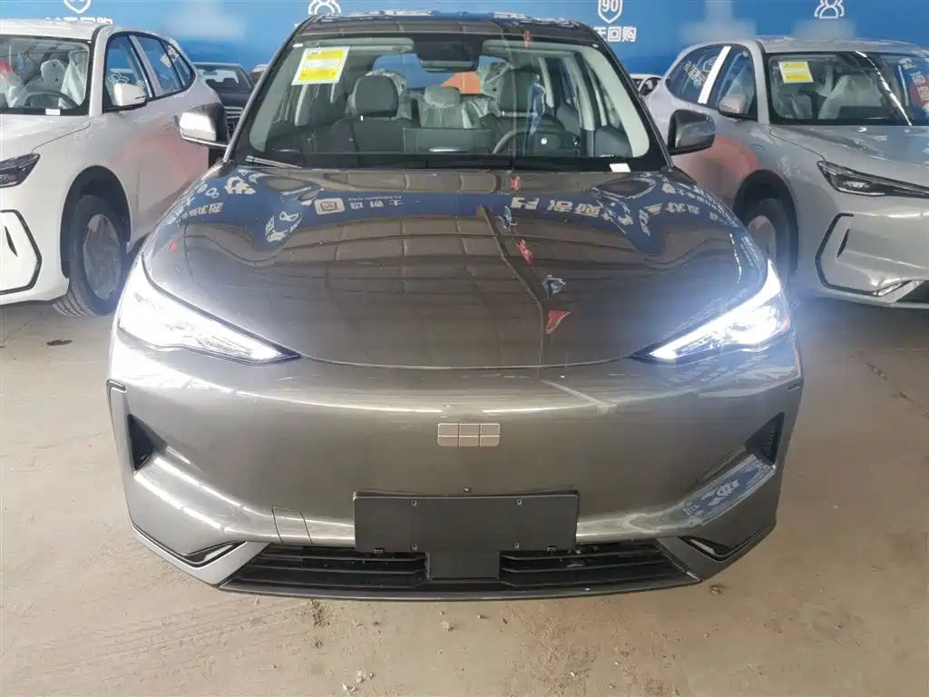 Geely Galaxy Galaxy E5 2026 530km Voyager Edition фото 3