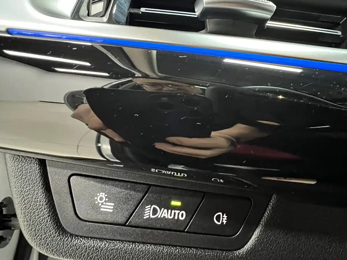 BMW X1 2023 sDrive20Li X Design Package фото 14