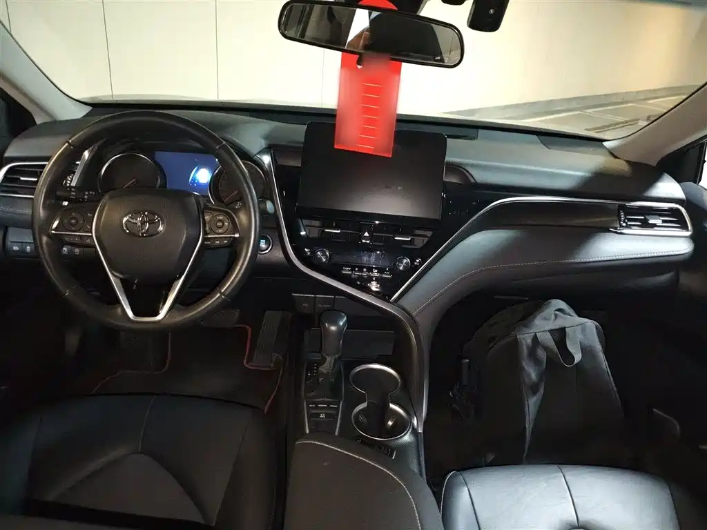Toyota Camry 2023 2.0S Trend Edition фото 7