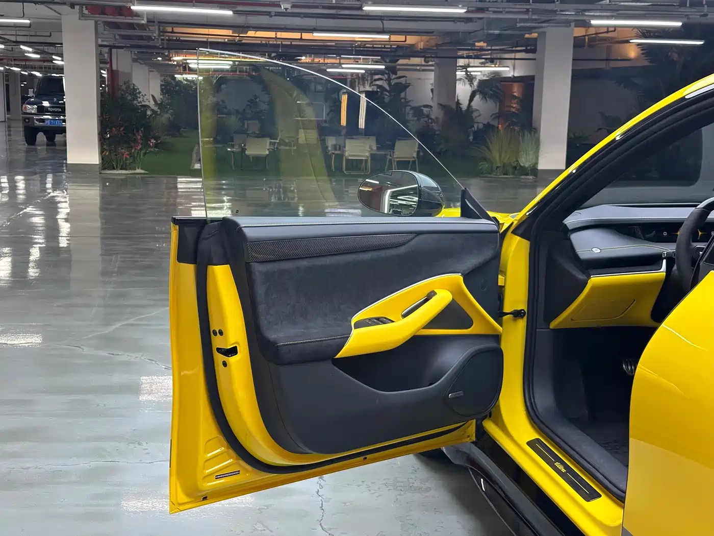 XIAOMI CAR XIAOMI SU7 ULTRA