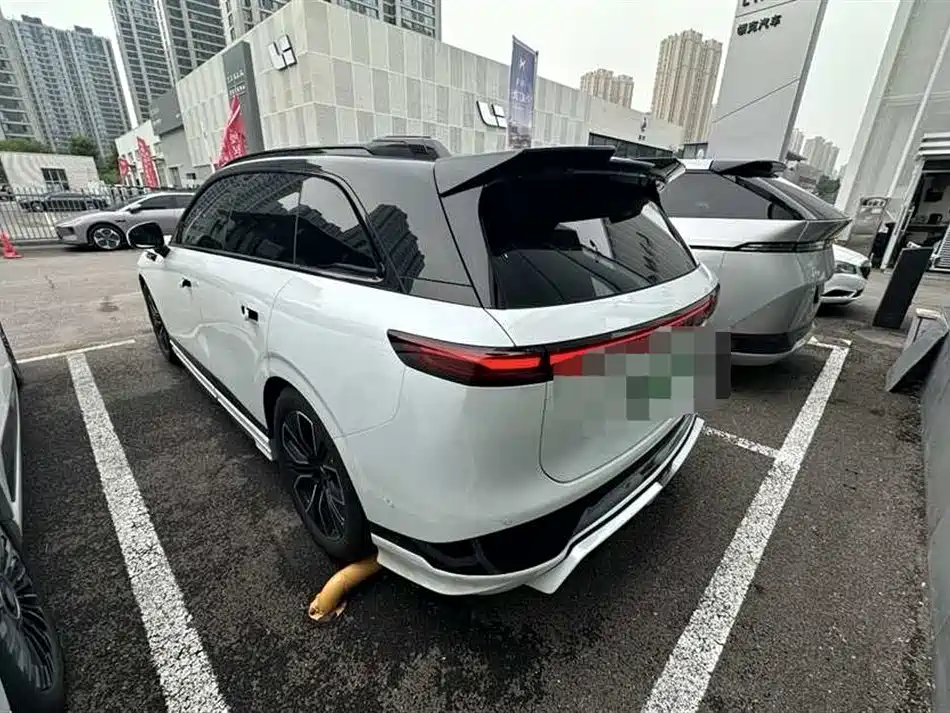 Фото 5 - XPeng G9