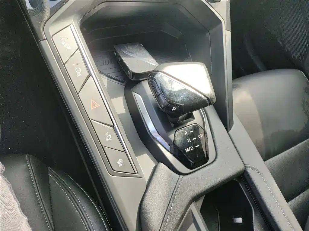 Lynk & Co 06 2020 1.5T Power Pro фото 14