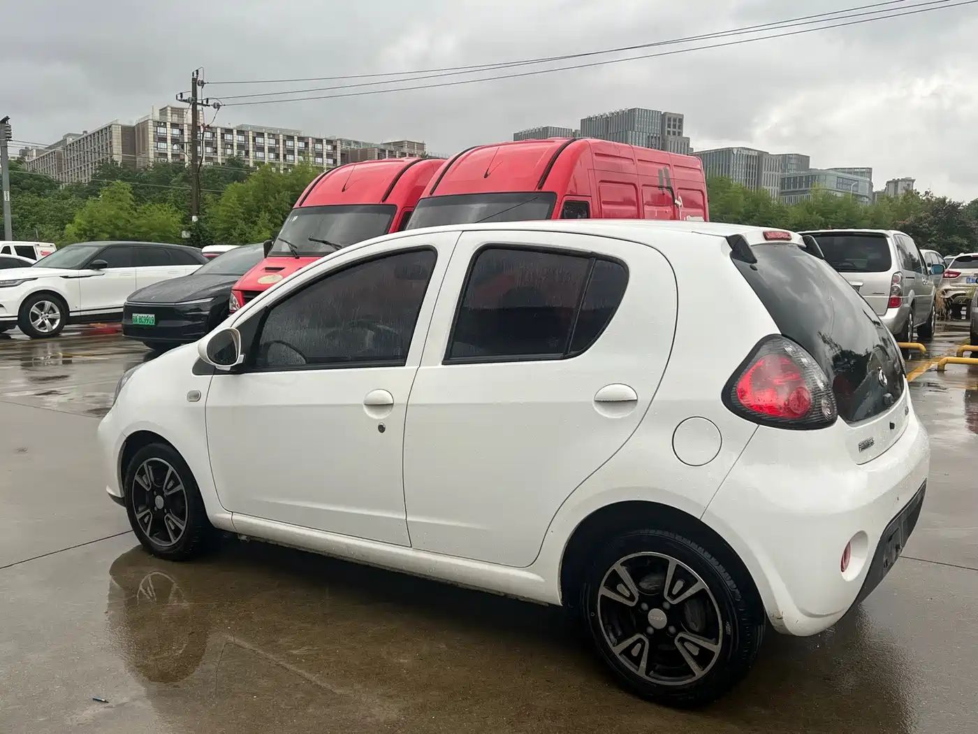 Geely Panda Classic 2016 2016 1.0L IMT Handsome Edition