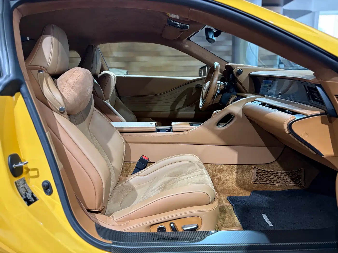 Lexus LC 2020 500h Sport Edition фото 18