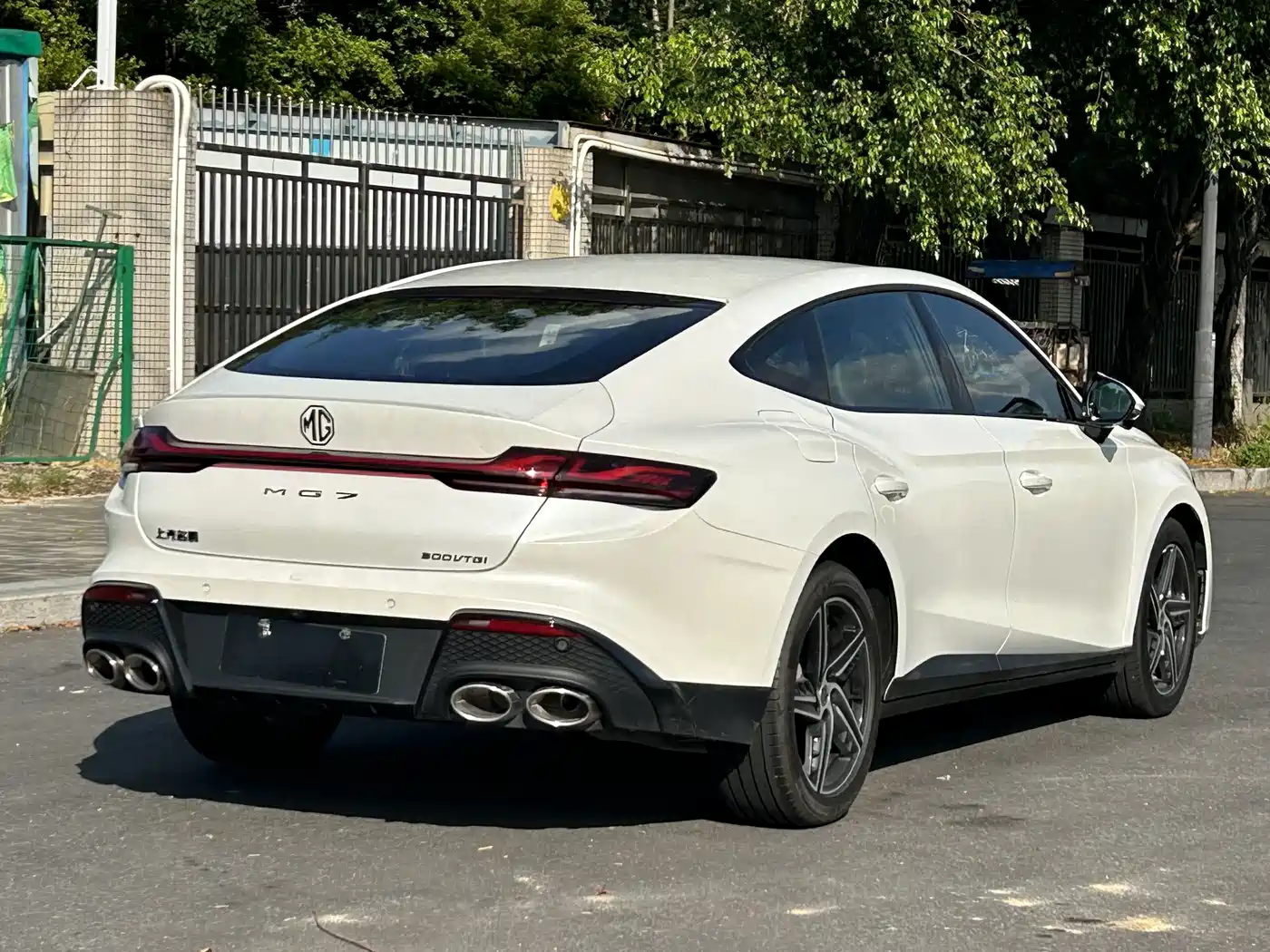 MG MG7 2025 2025 1.5T 300 DCT Luxury Edition
