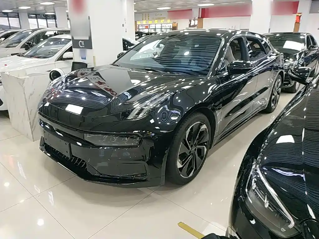 Zeekr 001 2022