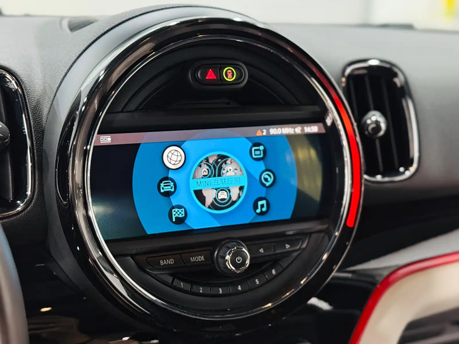 Photo 14 - MINI JCW COUNTRYMAN