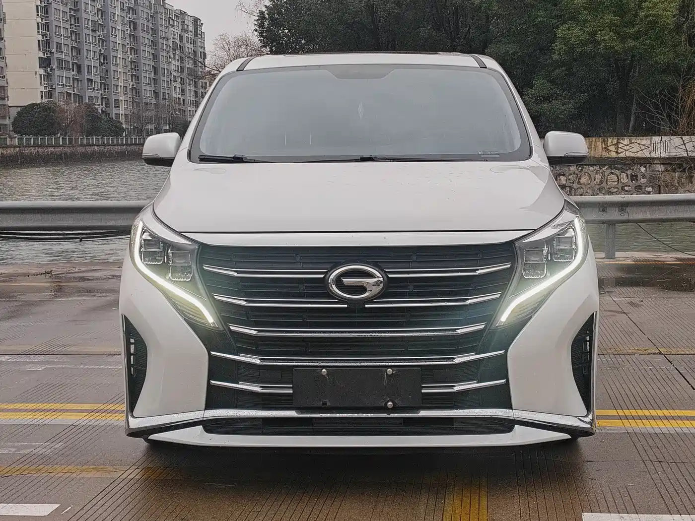 GAC TRUMPCHI M8