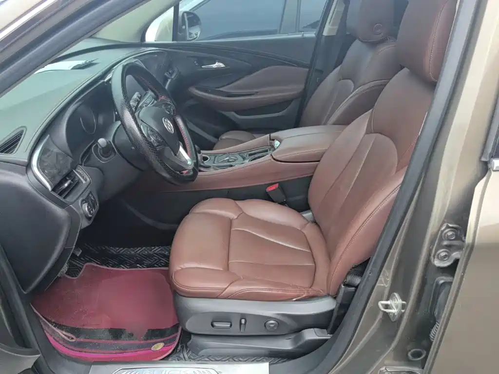 Фото 15 - Buick Envision Plus