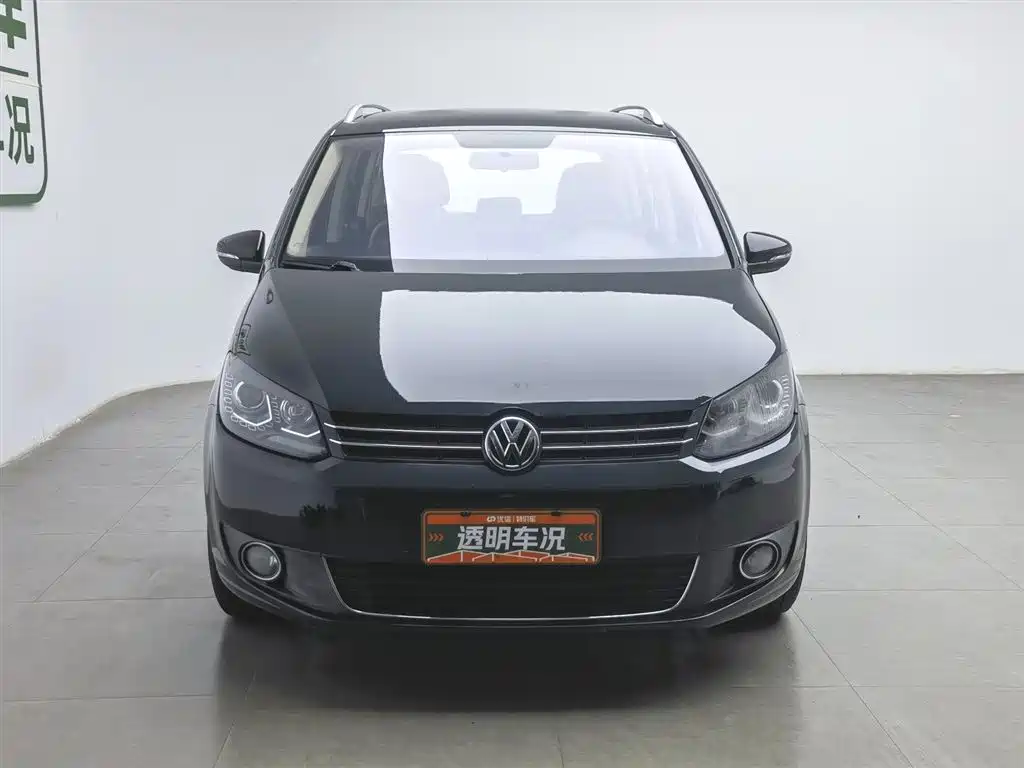 Volkswagen Touran 2015 1.4T Manual Trend Edition 5-seater фото 3