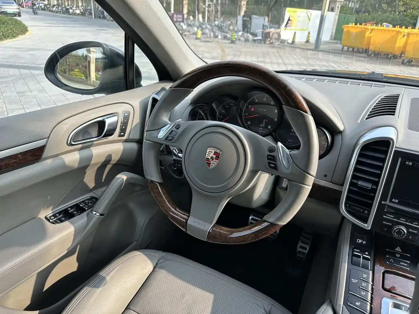 Porsche Cayenne 2011 Cayenne 3.0T фото 13