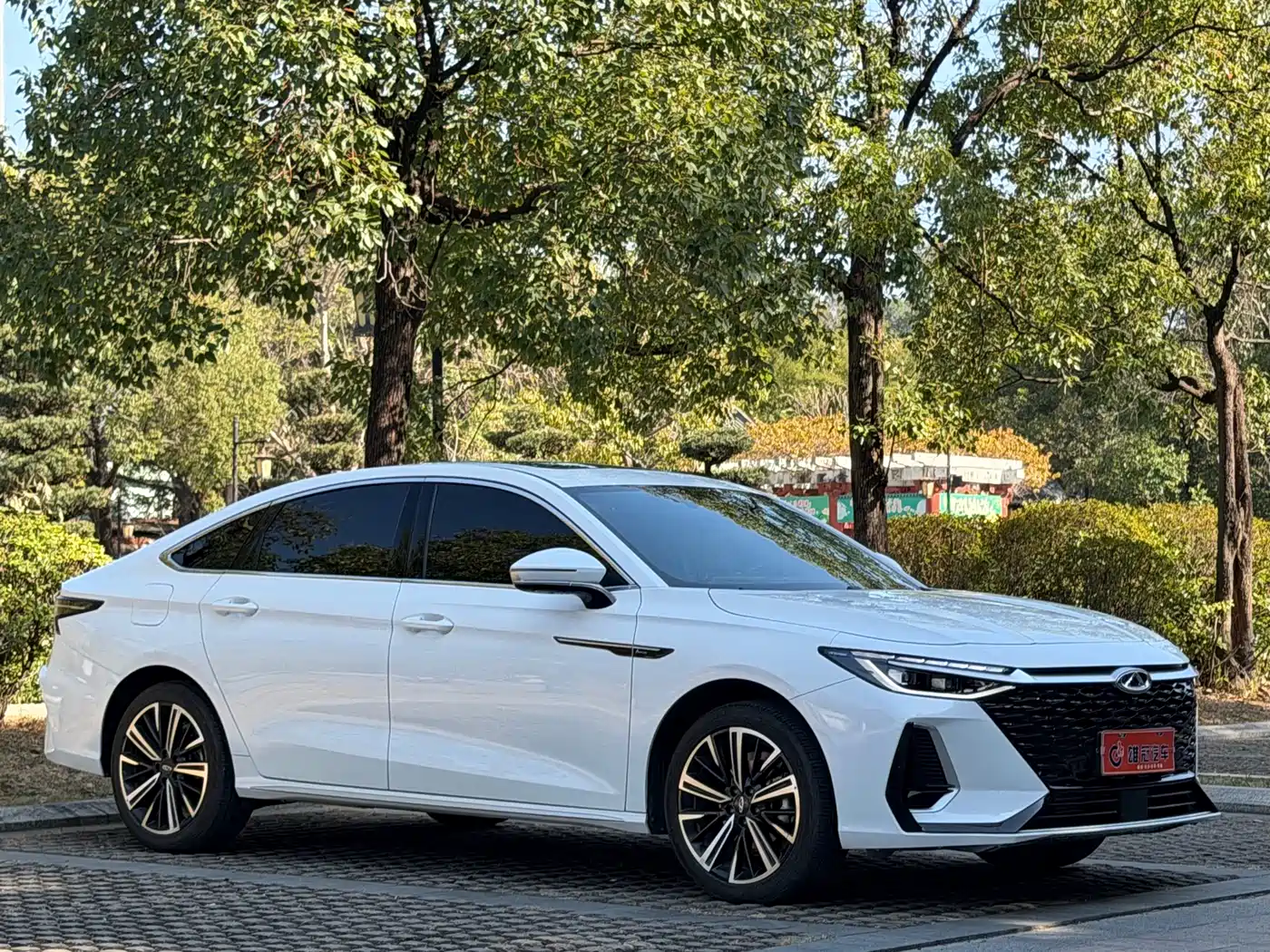 CHERY ARRIZO 8