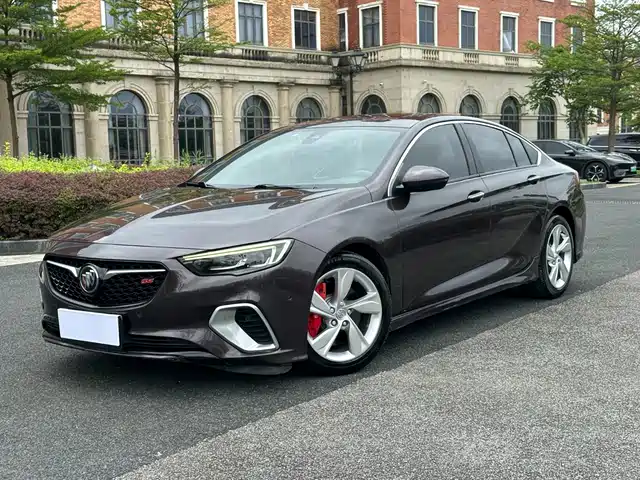  Buick Regal 2017 GS 28T Luxury Type