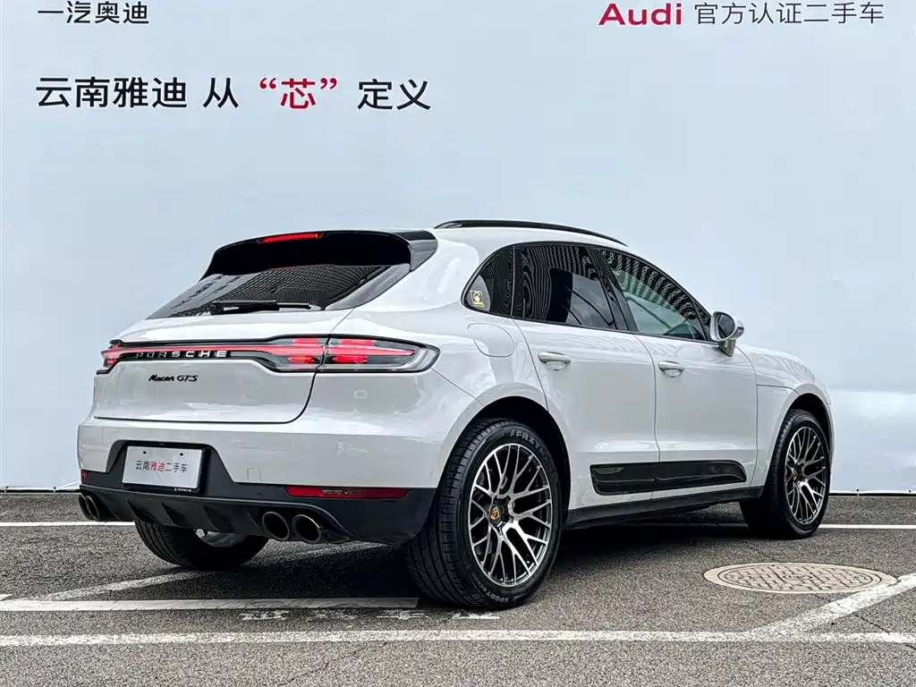Porsche Macan 2017 Macan S 3.0T фото 2