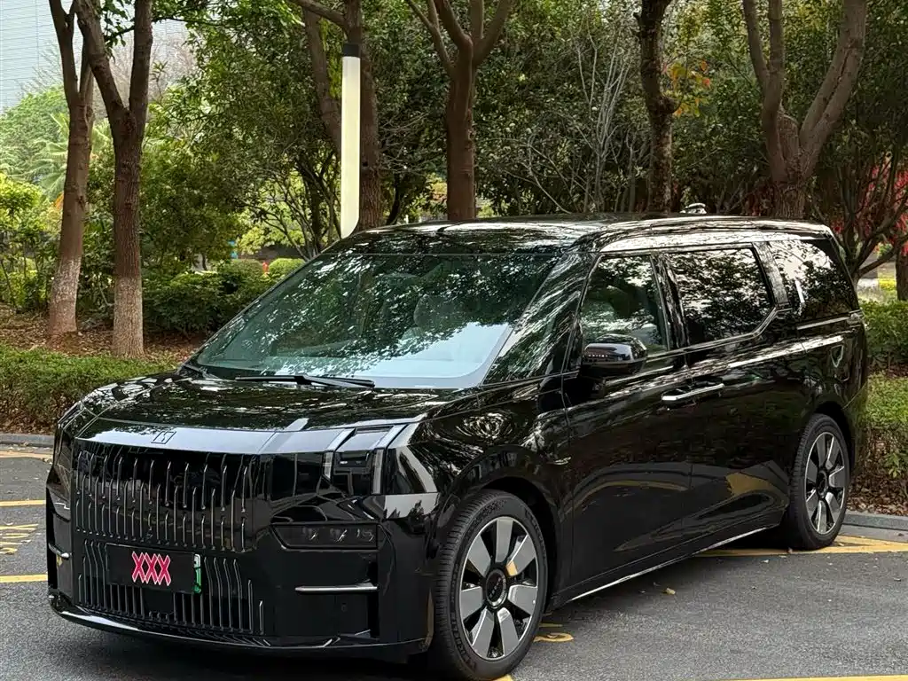 ZEEKR EXTREME KRYPTON 009